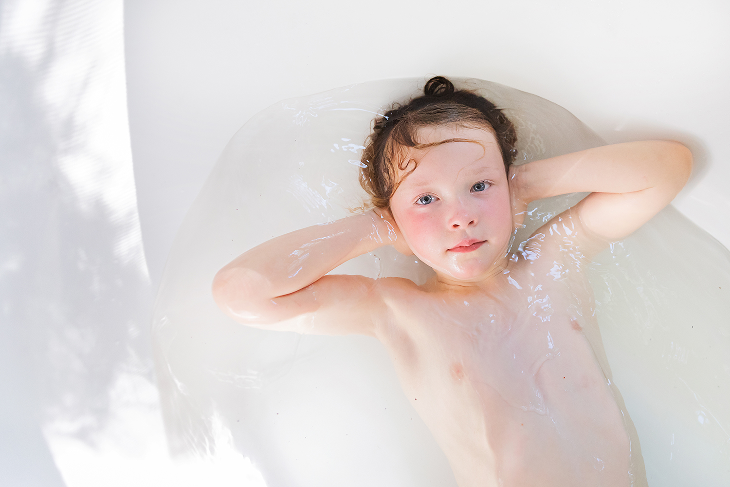lifestyle portrait of a child by Dana Pugh